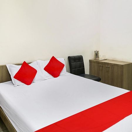 Oyo Flagship Pawan Park Otel Vellore Dış mekan fotoğraf