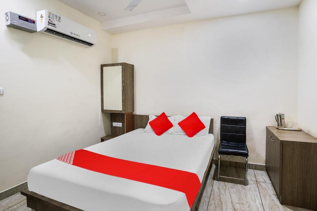 Oyo Flagship Pawan Park Otel Vellore Dış mekan fotoğraf