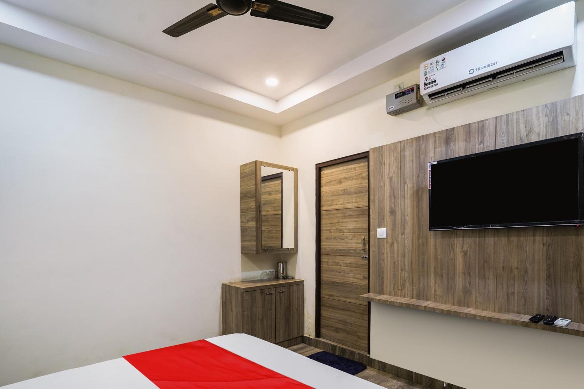 Oyo Flagship Pawan Park Otel Vellore Dış mekan fotoğraf