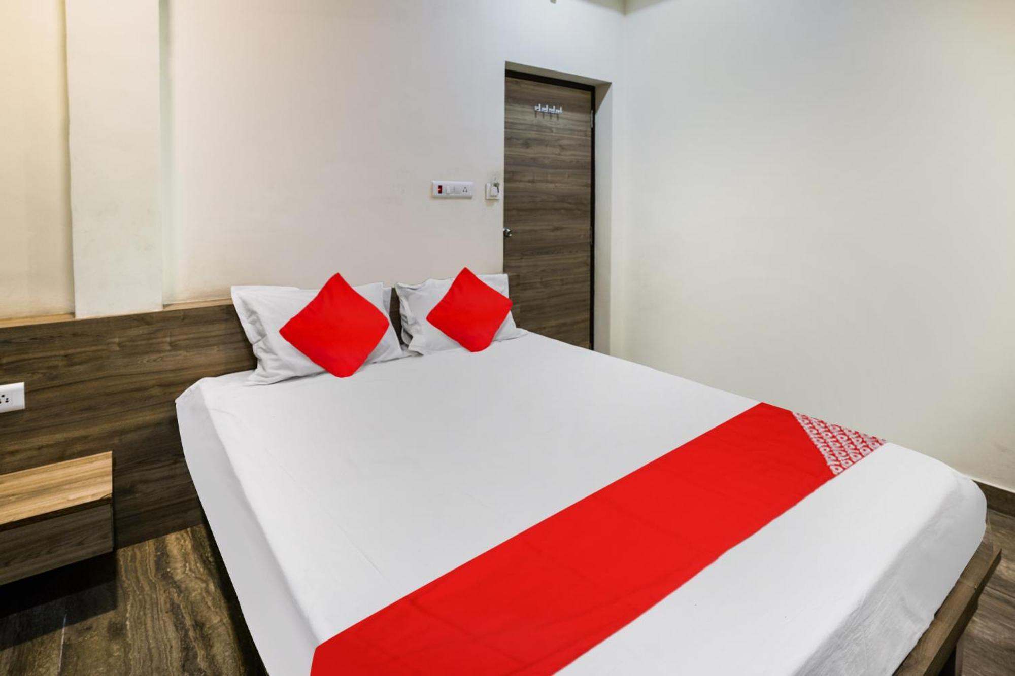 Oyo Flagship Pawan Park Otel Vellore Dış mekan fotoğraf